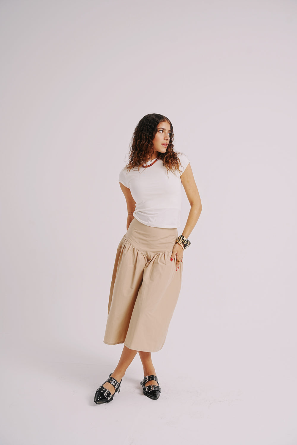 The V-waist skirt
